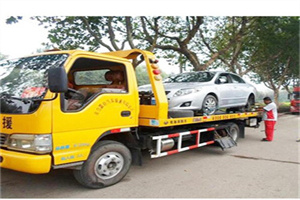 翠微路附近24小时汽车拖车服务热线